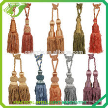 Tassel curtain